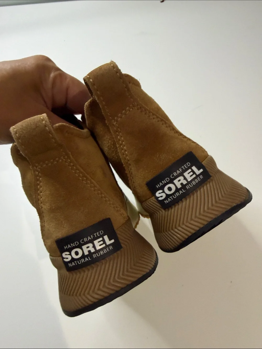 Sorel Kids Brown Suede and Black Rubber snow boots size 13